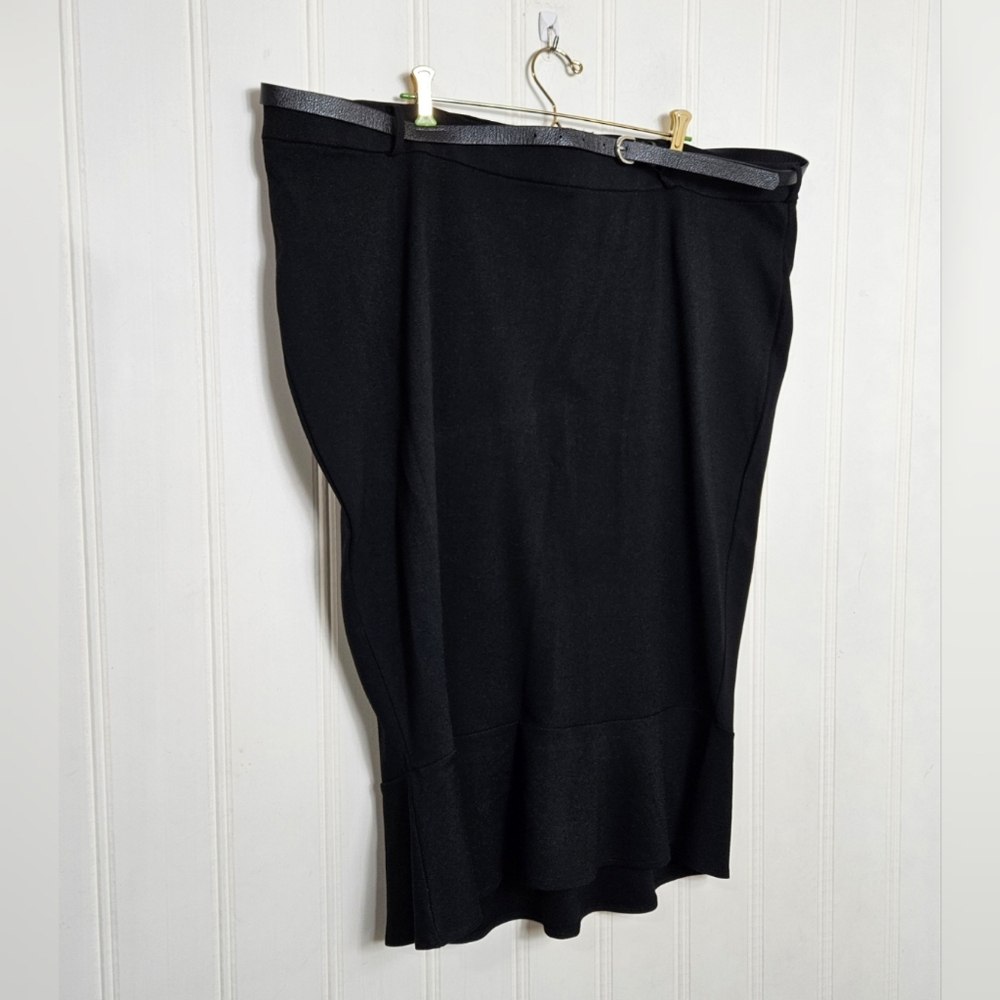 Torrid Black Pencil Skirt NWT Size 24 Stretch Belted Waist Plus Size